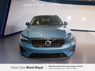 2024 Volvo XC40 Ultimate Bright Theme 4 Cylinder Engine 2.0L All Wheel Drive