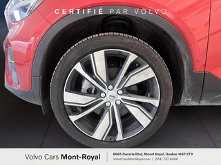Volvo XC40 Ultimate Bright Theme 2024 à Laval, Québec - 6 - w320h240px