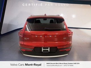 Volvo XC40 Ultimate Bright Theme 2024 à Laval, Québec - 3 - w320h240px