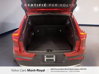 Volvo XC40 Ultimate Bright Theme 2024 à Laval, Québec - 5 - w320h240px