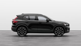 Volvo XC40 ULTRA VERSION FONCÉE 2025 à Laval, Québec - 5 - w320h240px