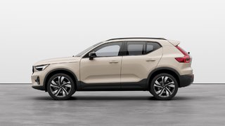 2025 Volvo XC40 ULTRA VERSION FONCÉE in Laval, Quebec - 6 - w320h240px