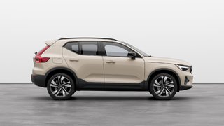2025 Volvo XC40 ULTRA VERSION FONCÉE in Laval, Quebec - 5 - w320h240px