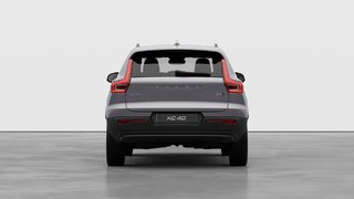 2026 Volvo XC40 PLUS VERSION FONCÉE in Laval, Quebec - 6 - w320h240px