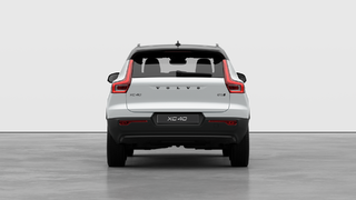 Volvo XC40 ULTRA BLACK EDITION 2026 à Laval, Québec - 6 - w320h240px