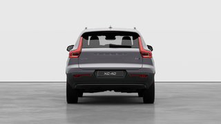 2026 Volvo XC40 PLUS DARK THEME in Laval, Quebec - 6 - w320h240px