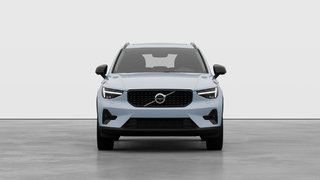 Volvo XC40 PLUS DARK THEME 2026 à Laval, Québec - 5 - w320h240px