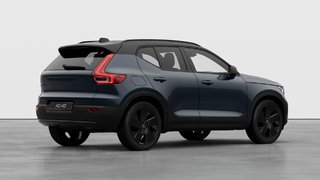 Volvo XC40 ULTRA BLACK EDITION 2026 à Laval, Québec - 4 - w320h240px