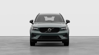 Volvo XC40 PLUS DARK THEME 2026 à Laval, Québec - 5 - w320h240px