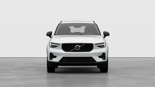 Volvo XC40 PLUS DARK THEME 2026 à Laval, Québec - 5 - w320h240px