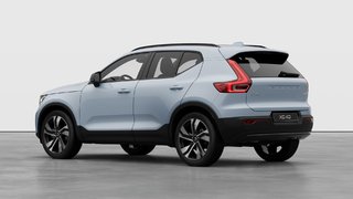2026 Volvo XC40 PLUS DARK THEME in Laval, Quebec - 2 - w320h240px