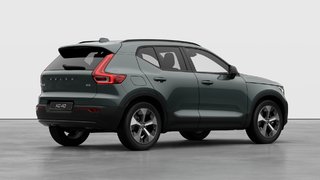 2026 Volvo XC40 PLUS DARK THEME in Laval, Quebec - 4 - w320h240px