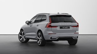 2025 Volvo XC60 HYBRIDE RECHARGEABLE ULTRA VERSION FONCÉE in Laval, Quebec - 2 - w320h240px