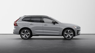 2025 Volvo XC60 HYBRIDE RECHARGEABLE ULTRA VERSION FONCÉE in Laval, Quebec - 5 - w320h240px