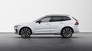 Volvo XC60 HYBRIDE RECHARGEABLE ULTRA VERSION FONCÉE 2025 à Laval, Québec - 6 - w320h240px