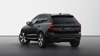 Volvo XC60 HYBRIDE RECHARGEABLE PLUS VERSION FONCÉE 2025 à Laval, Québec - 2 - w320h240px