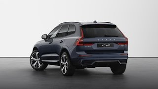 Volvo XC60 HYBRIDE RECHARGEABLE ULTRA VERSION FONCÉE 2025 à Laval, Québec - 2 - w320h240px