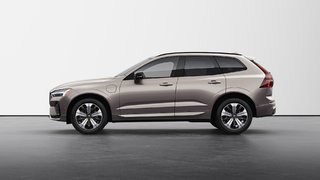Volvo XC60 HYBRIDE RECHARGEABLE PLUS VERSION FONCÉE 2025 à Laval, Québec - 6 - w320h240px
