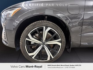 2025 Volvo XC60 Plug-In Hybrid Ultra Dark Theme T8 in Laval, Quebec - 6 - w320h240px