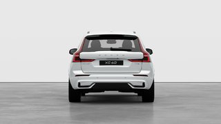2026 Volvo XC60 PLUG-IN HYBRID ULTRA DARK THEME in Laval, Quebec - 6 - w320h240px