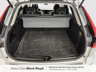 Volvo XC60 Momentum 2022 à Laval, Québec - 5 - w320h240px