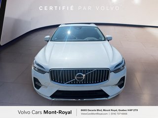 Volvo XC60 Ultimate Bright Theme 2023 à Laval, Québec - 2 - w320h240px