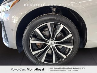 2023 Volvo XC60 Plus Dark Theme in Laval, Quebec - 6 - w320h240px