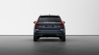 2025 Volvo XC60 PLUS VERSION FONCÉE in Laval, Quebec - 4 - w320h240px