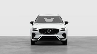 Volvo XC60 PLUS DARK THEME 2027 à Laval, Québec - 5 - w320h240px