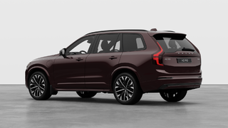 Volvo XC90 HYBRIDE RECHARGEABLE PLUS VERSION FONCÉE 2026 à Laval, Québec - 2 - w320h240px