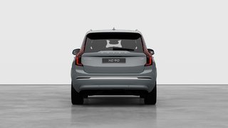 Volvo XC90 Plug-in hybrid Ultra 7-Seater (Bright Theme) 2027 à Laval, Québec - 6 - w320h240px
