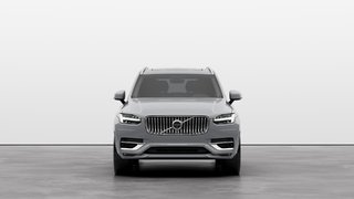 2025 Volvo XC90 ULTRA VERSION LUSTRÉE I4 turbo de 2 L à injection directe -comprend : générateur-démarreur intégré de 11,4 ch et moteur él Traction intégrale