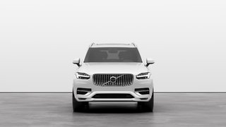 2025 Volvo XC90 ULTRA VERSION LUSTRÉE I4 turbo de 2 L à injection directe -comprend : générateur-démarreur intégré de 11,4 ch et moteur él Traction intégrale