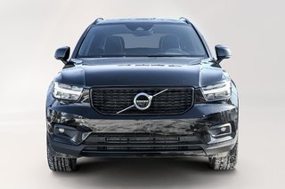 Volvo XC40 T5 AWD R-Design Moteur à 4 cylindres 2.0L/120CI 4 roues motrices 2021