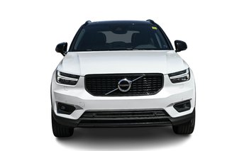 Volvo XC40 T5 AWD R-Design Moteur à 4 cylindres 2.0L/120CI 4 roues motrices 2022