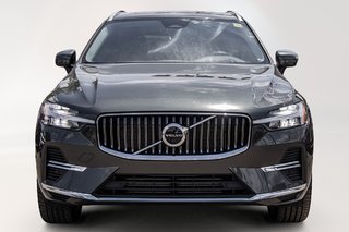 Volvo XC60 Recharge Inscription Expression Moteur à 4 cylindres 2.0L/122CI 4 roues motrices 2022