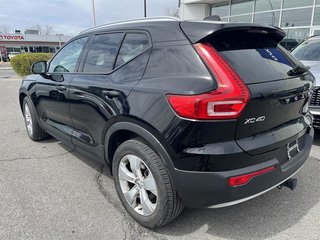 2020  XC40 T4 AWD Momentum in Laval, Quebec - 4 - w320h240px