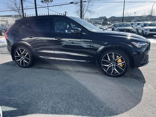 2022  XC60 T8 eAWD Polestar Engineered in Laval, Quebec - 6 - w320h240px