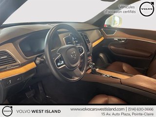 2021  XC90 T6 AWD Momentum (7-Seat) in Laval, Quebec - 6 - w320h240px