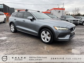 Volvo V60 Cross Country  Moteur à 4 cylindres 2.0L/120CI 4 roues motrices 2020