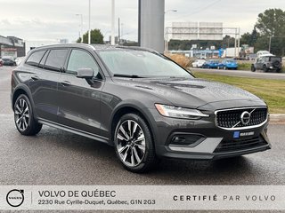 Volvo V60 Cross Country Plus Moteur à 4 cylindres 2.0l 4 roues motrices 2024