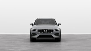 2025 Volvo V60 Cross Country ULTRA 2.0L I4 Direct-Injected Turbocharged -inc: Integrated Starter Generator (ISG) All Wheel Drive
