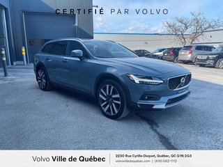 2022 Volvo V90 Cross Country B6 AWD | CLIMAT | PREMIUM 4 Cylinder Engine All Wheel Drive