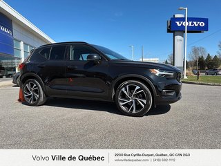 2021 Volvo XC40 R-Design 4 Cylinder Engine 2.0L/120CI All Wheel Drive