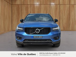 Volvo XC40 R-Design Moteur à 4 cylindres 2.0L/120CI 4 roues motrices 2021