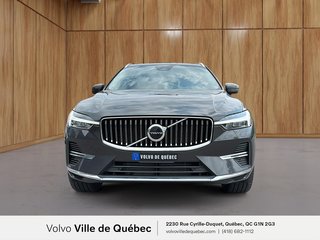 Volvo XC60 Recharge Inscription Expression Moteur à 4 cylindres 2.0L/122CI 4 roues motrices 2022