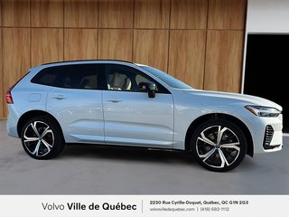 Volvo XC60 Recharge Ultimate Dark Theme Moteur à 4 cylindres 2.0l 4 roues motrices 2024
