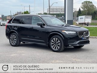 Volvo XC90 T6 AWD Momentum - Climat - 6 Passagers  4 roues motrices 2021