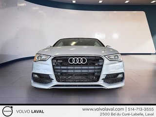 Audi A3 2.0T Technik quattro 6sp S tronic Cab Moteur à 4 cylindres 2.0l 4 roues motrices 2016