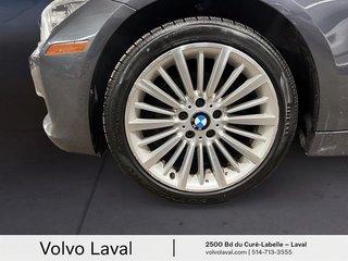 2015 BMW 328i XDrive Sedan in Laval, Quebec - 4 - w320h240px